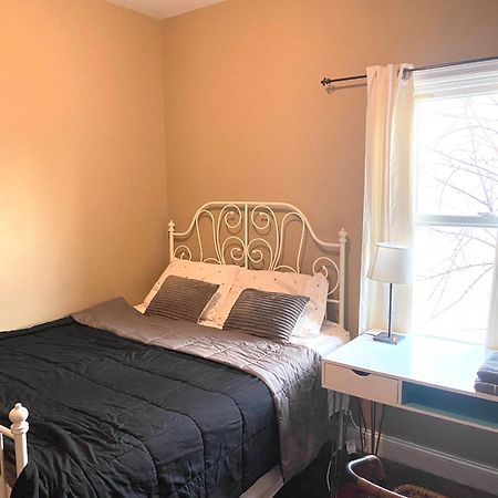 Quiet Apt Only 15 Mins Away From Midtown Manhattan Jersey City Bagian luar foto