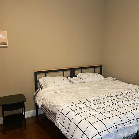Quiet Apt Only 15 Mins Away From Midtown Manhattan Jersey City Bagian luar foto